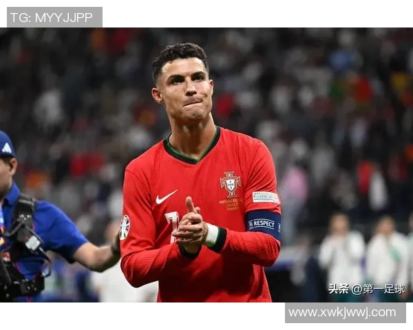 足球巨星眼中的篮球魅力与运动精神的交融探讨